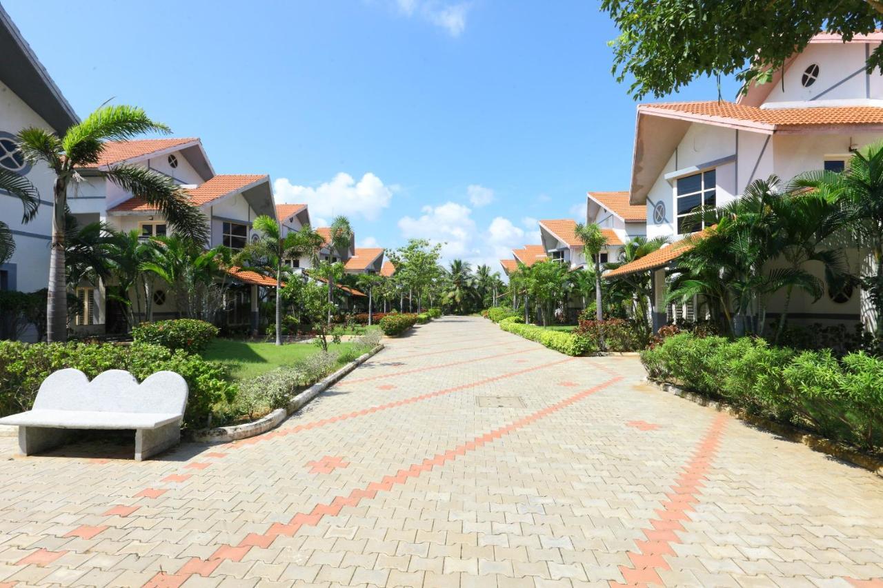 Capital O Twilight Bay Hotel Chennai Eksteriør billede